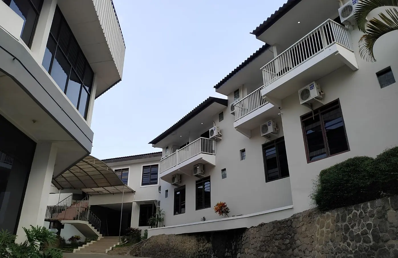 Nirwana Hotel